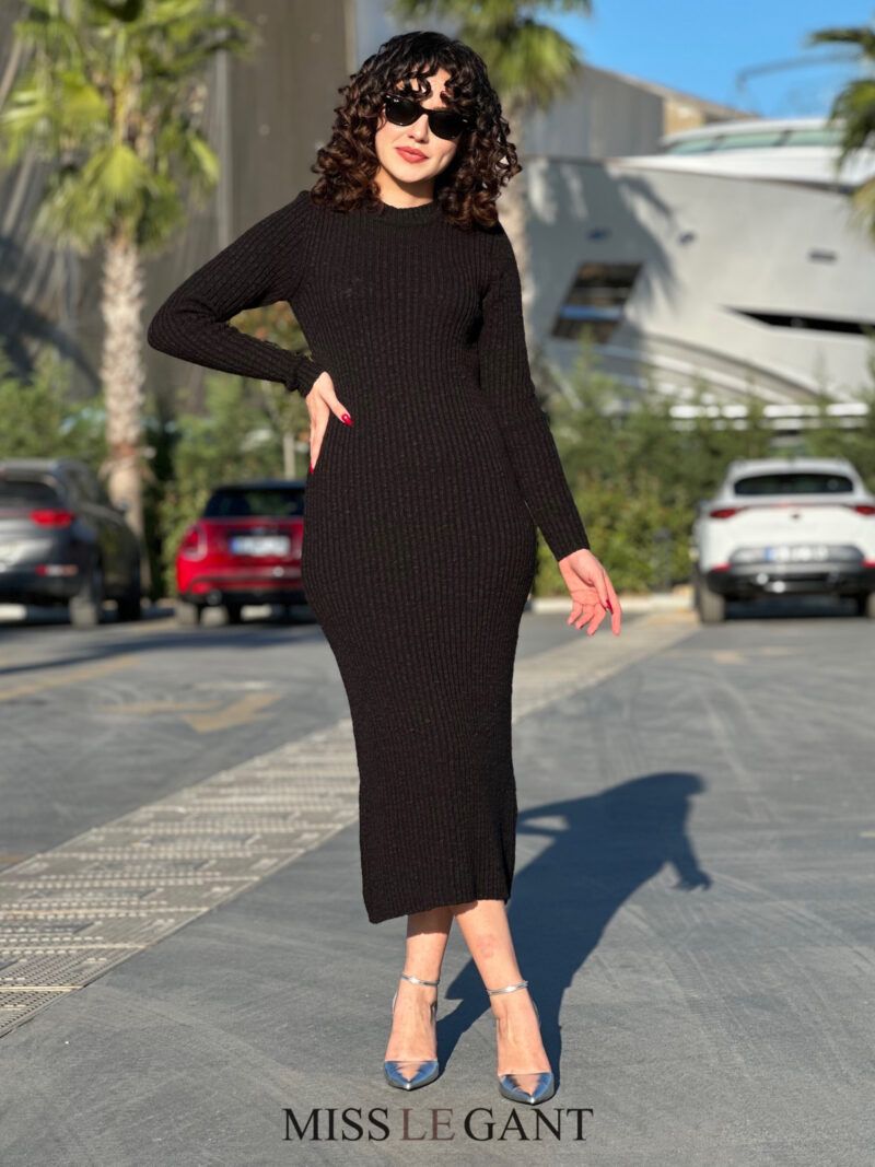 Liliana Dress