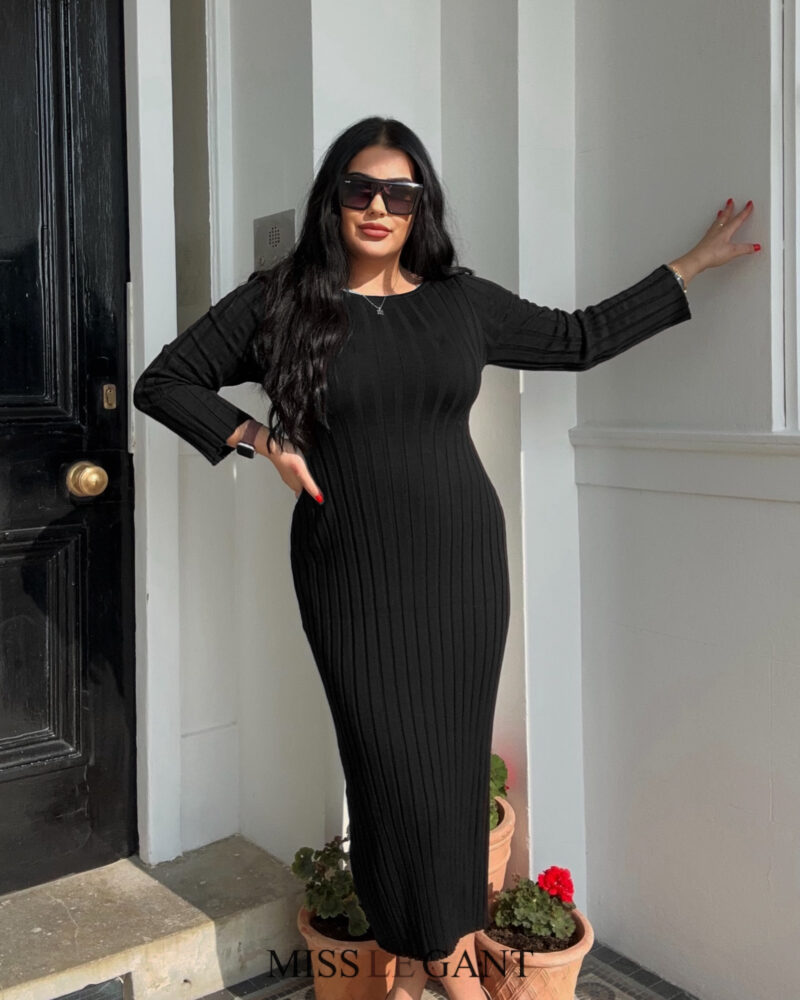 Della Dress