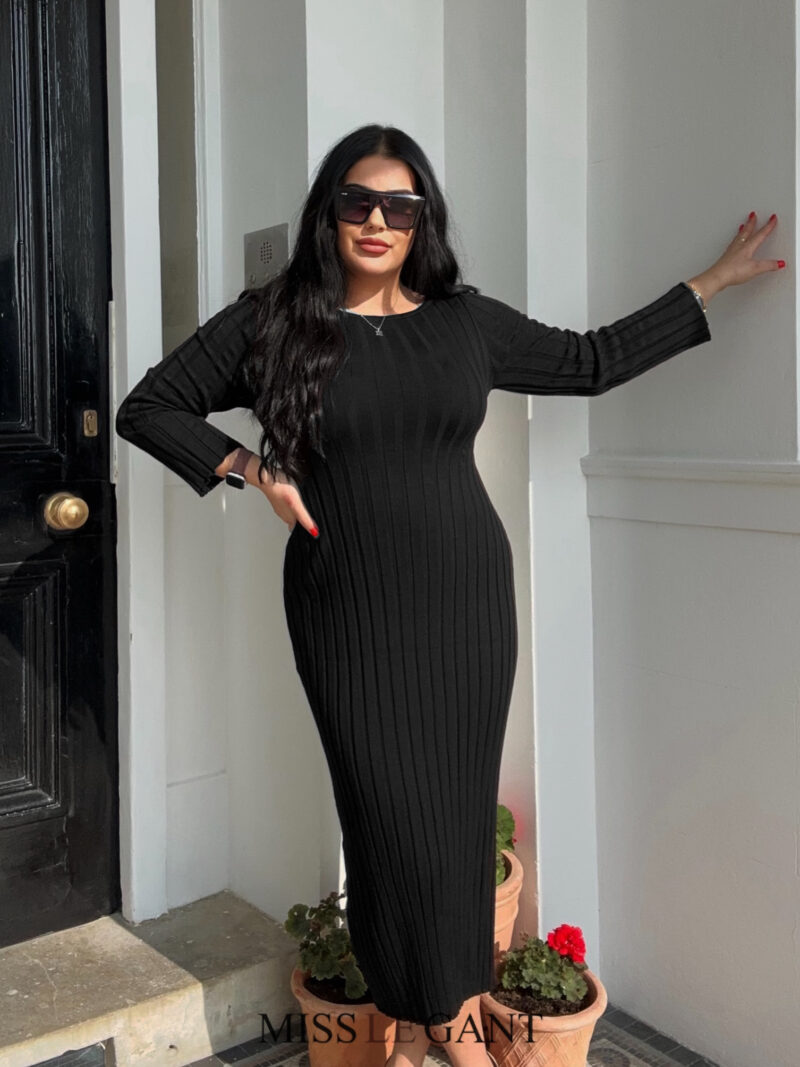 Della Dress