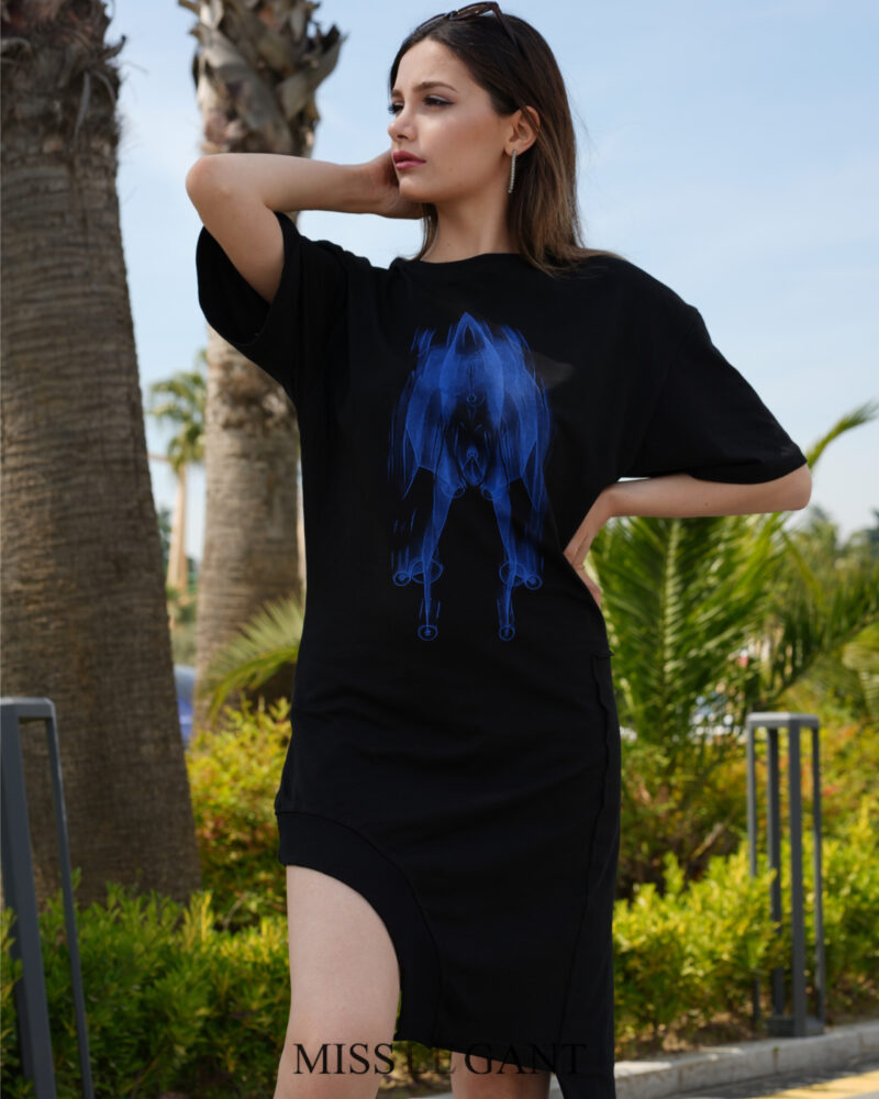 Amara T shirt Dress - Image 10